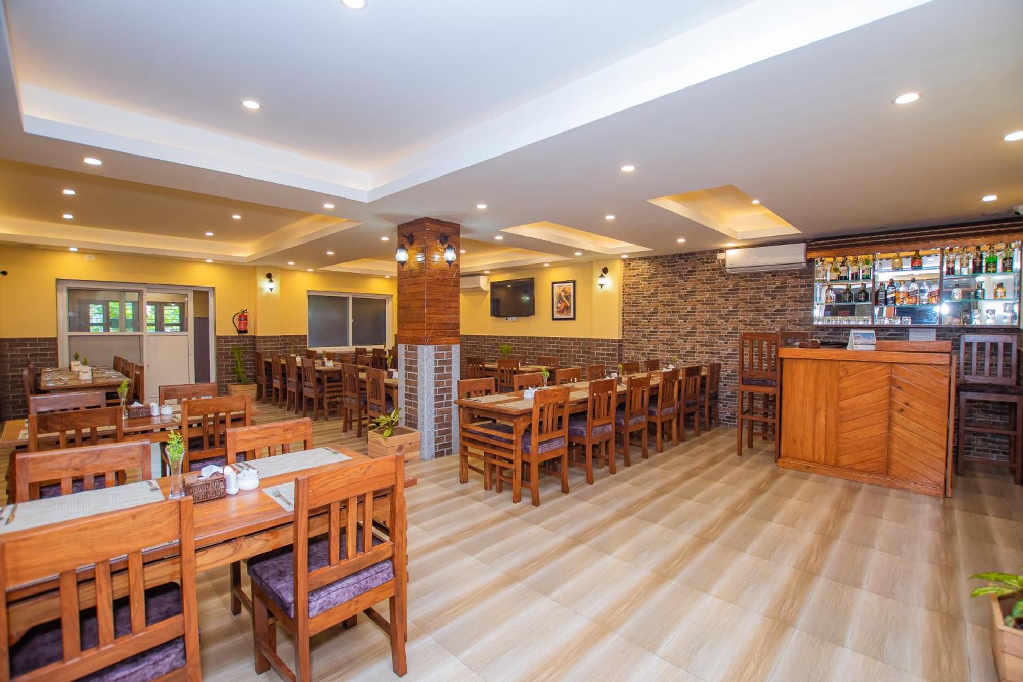Hotel Hidden Kingdom Pokhara Exterior foto